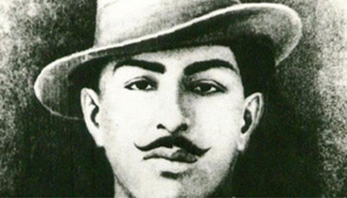 डीयू की किताब में भगत सिंह को बताया ‘क्रांतिकारी आतंकवादी’,
