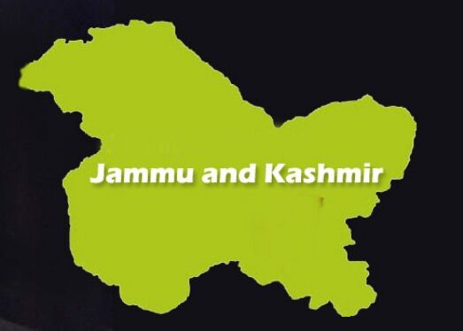 जम्मू कश्मीर में अनुच्छेद 35 ए मसले पर सियासत गरम, महबूबा पहुंचीं दिल्ली