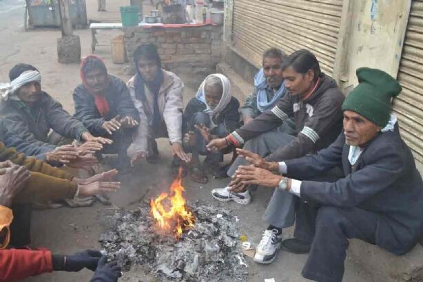 उत्तरी हवाओं ने बढ़ाई ठंड, चार डिग्री पर टिका पारा