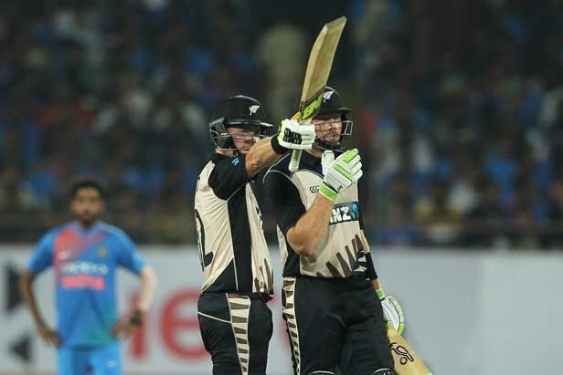 IND VS NZ T20 LIVE : न्यूजीलैंड ने 40 रनों से जीता मैच