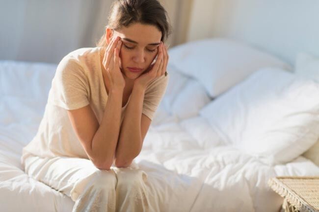 अपर्याप्त नींद बिगाड़ सकती है आपकी सेहत