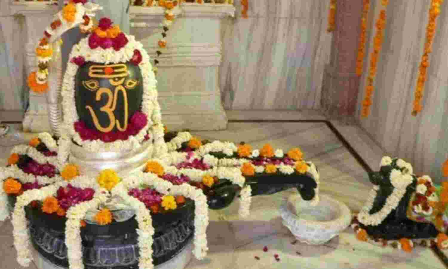 श्रावण मास - इस माह में दान करने से मिलता है आत्म सुख श्रावण मास - इस माह में दान करने से मिलता है आत्म सुख