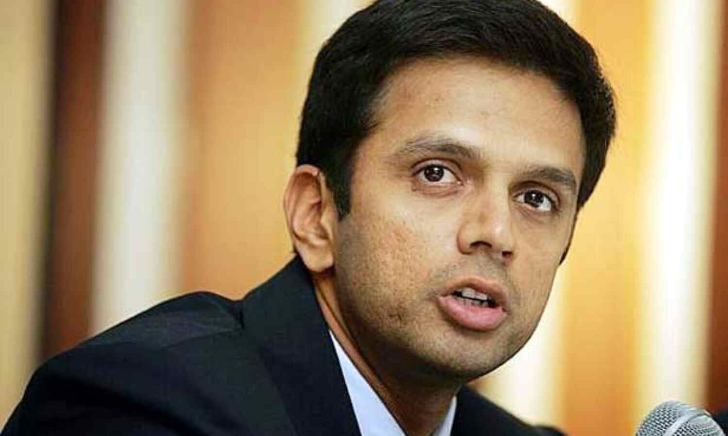 राहुल द्रविड़ ने कहा - मिताली और झूलन युवा लड़कियों की रोल मॉडल