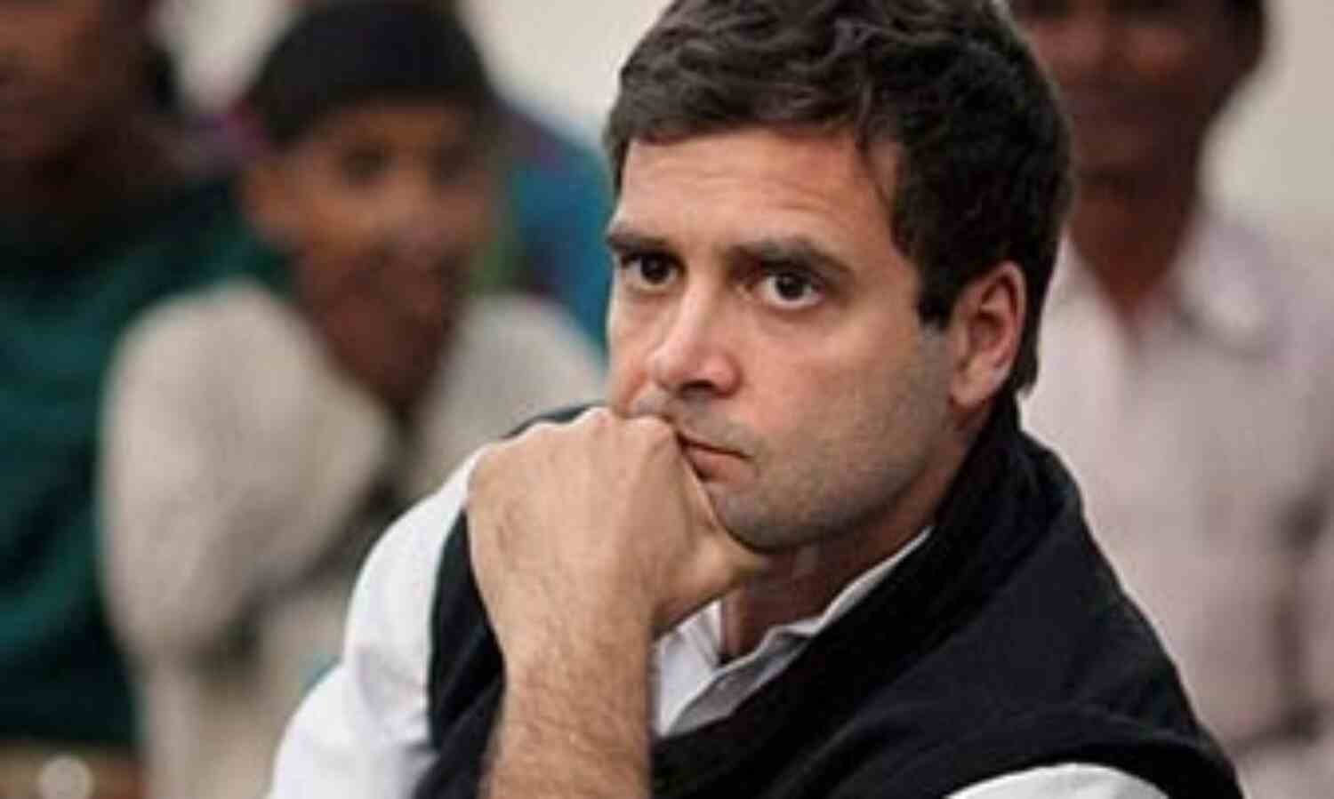 राहुल गांधी ने बढ़ाई अपनी छुट्टी, अब इस हफ्ते के आखिर तक लौटेंगे राहुल गांधी ने बढ़ाई अपनी छुट्टी, अब इस हफ्ते के आखिर तक लौटेंगे