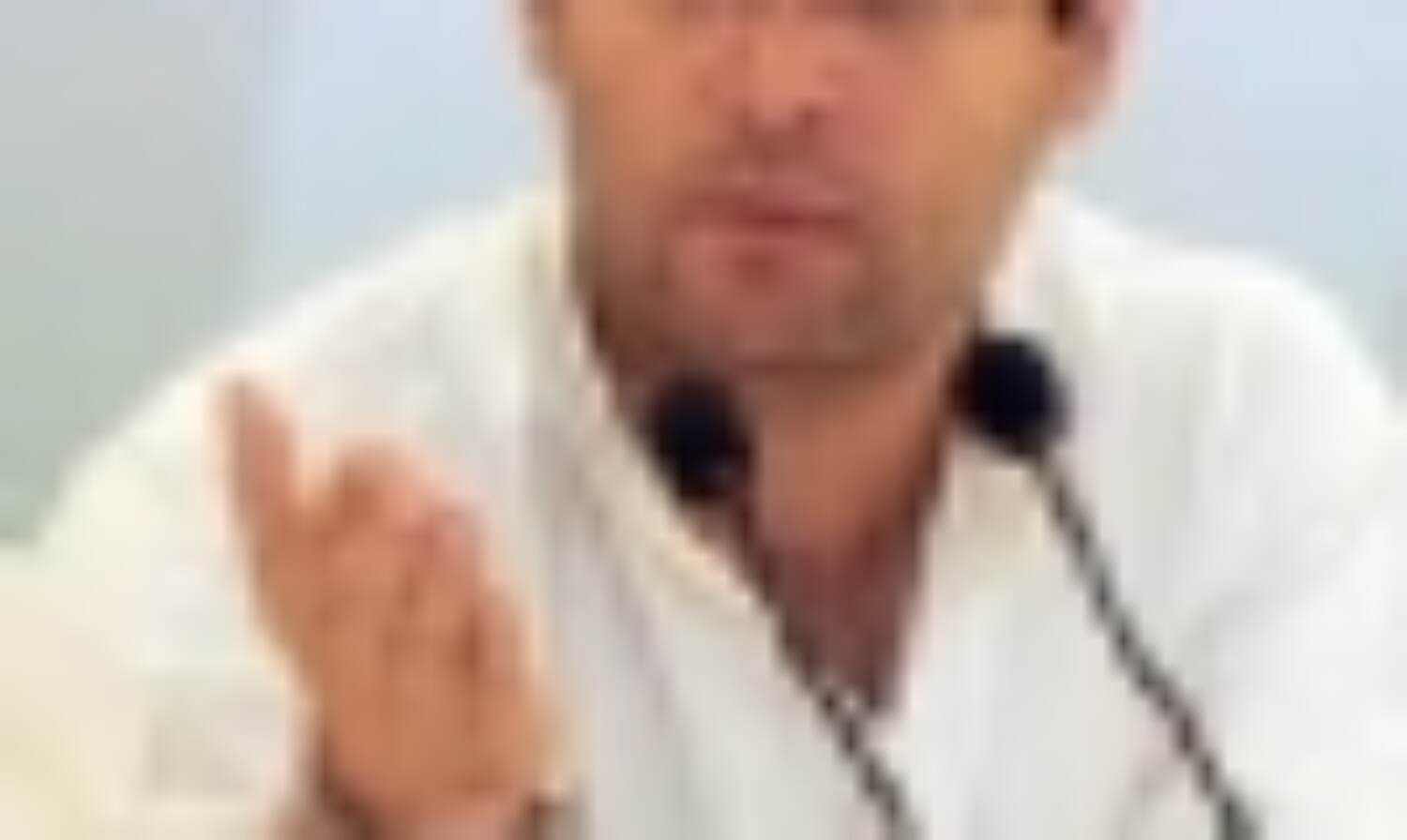 राहुल गांधी के खिलाफ चुनाव आयोग ने दिए जांच के निर्देश राहुल गांधी के खिलाफ चुनाव आयोग ने दिए जांच के निर्देश