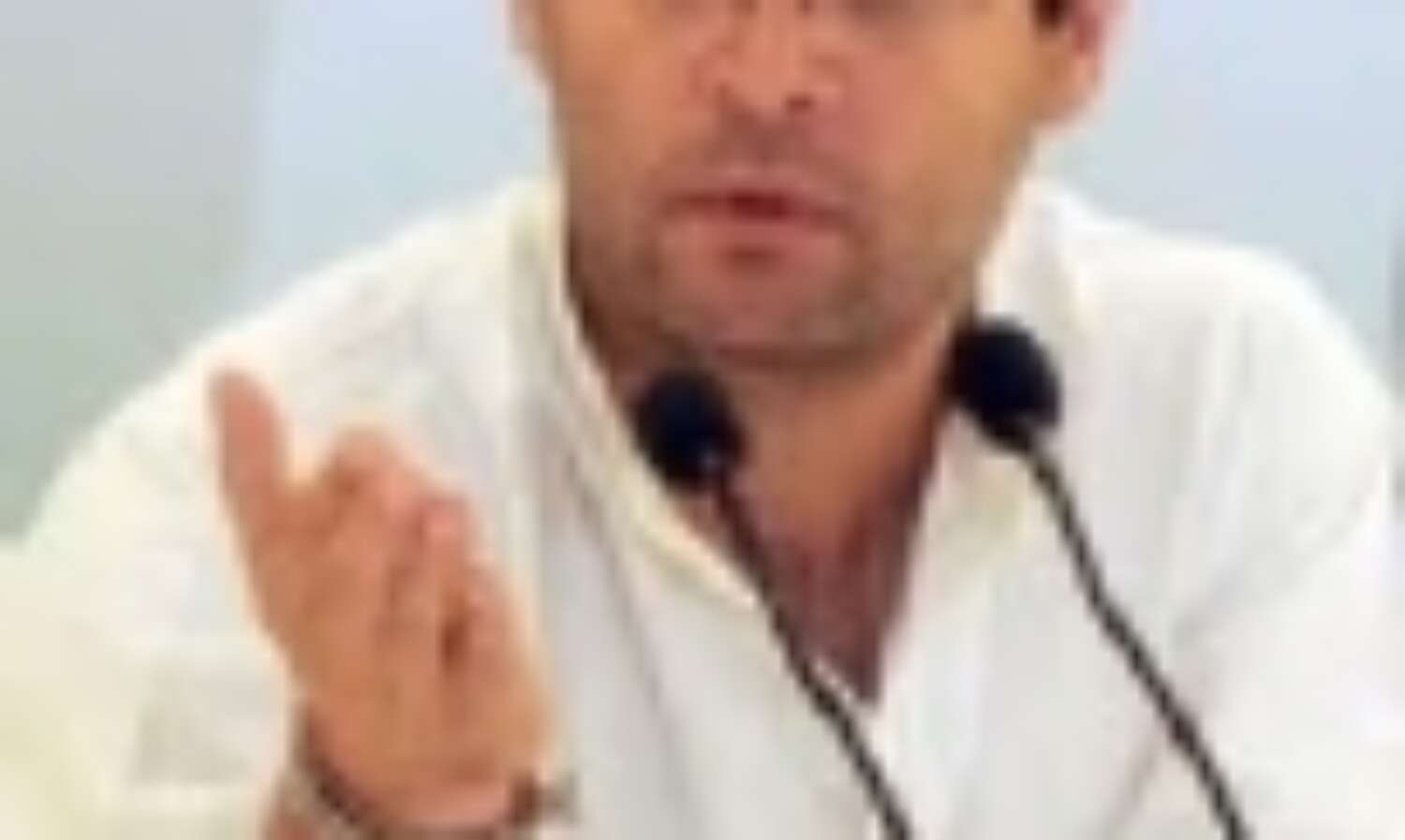 राहुल के उत्तेजक बयान पर कार्रवाई करें आयोग राहुल के उत्तेजक बयान पर कार्रवाई करें आयोग