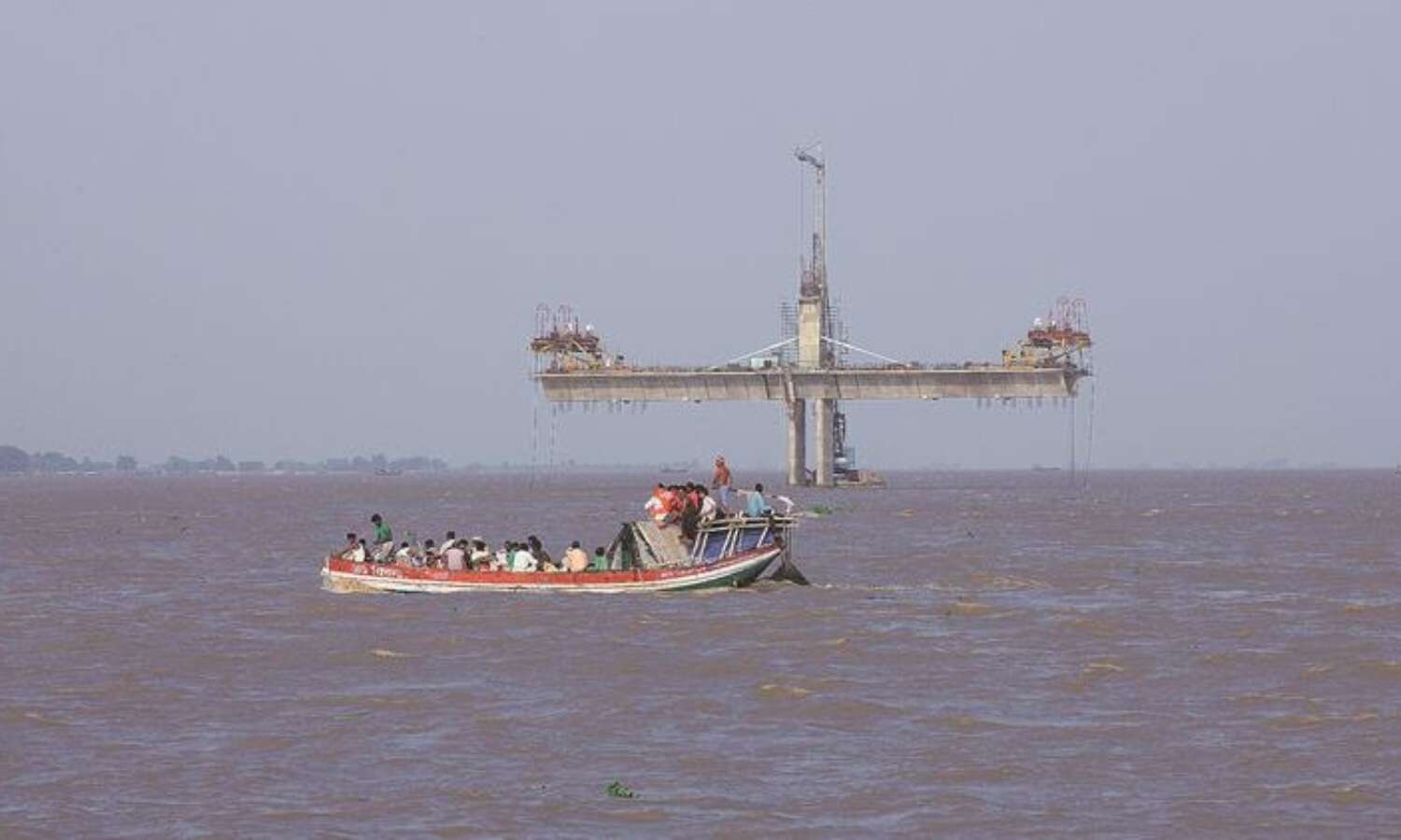 राष्ट्रीय जल मार्ग के लिए केंद्रीय सड़क निधि से 2.5 प्रतिशत फंड आवंटन को मंजूरी