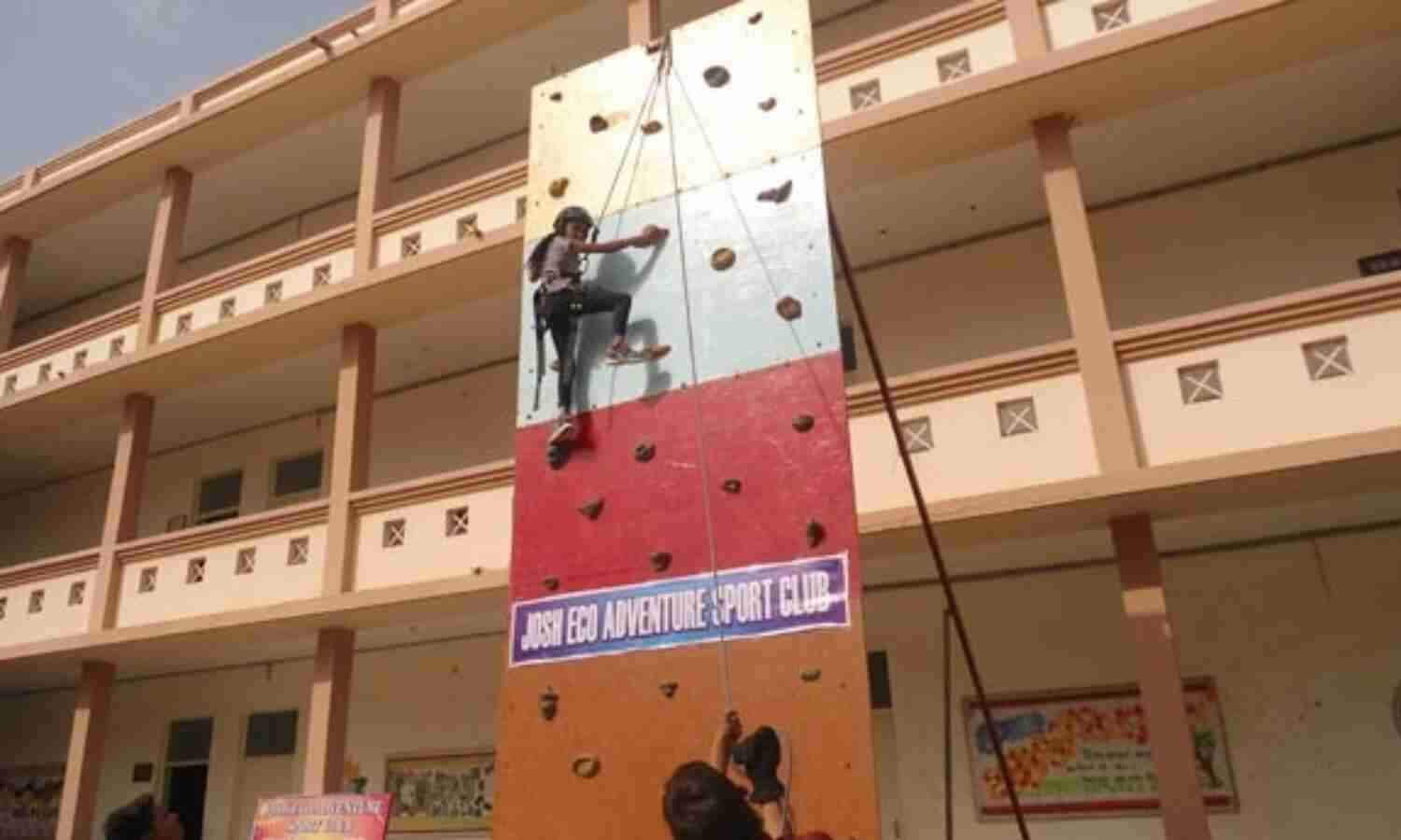 रामश्री स्कूल में समर एडवेन्चर शिविर शुरू