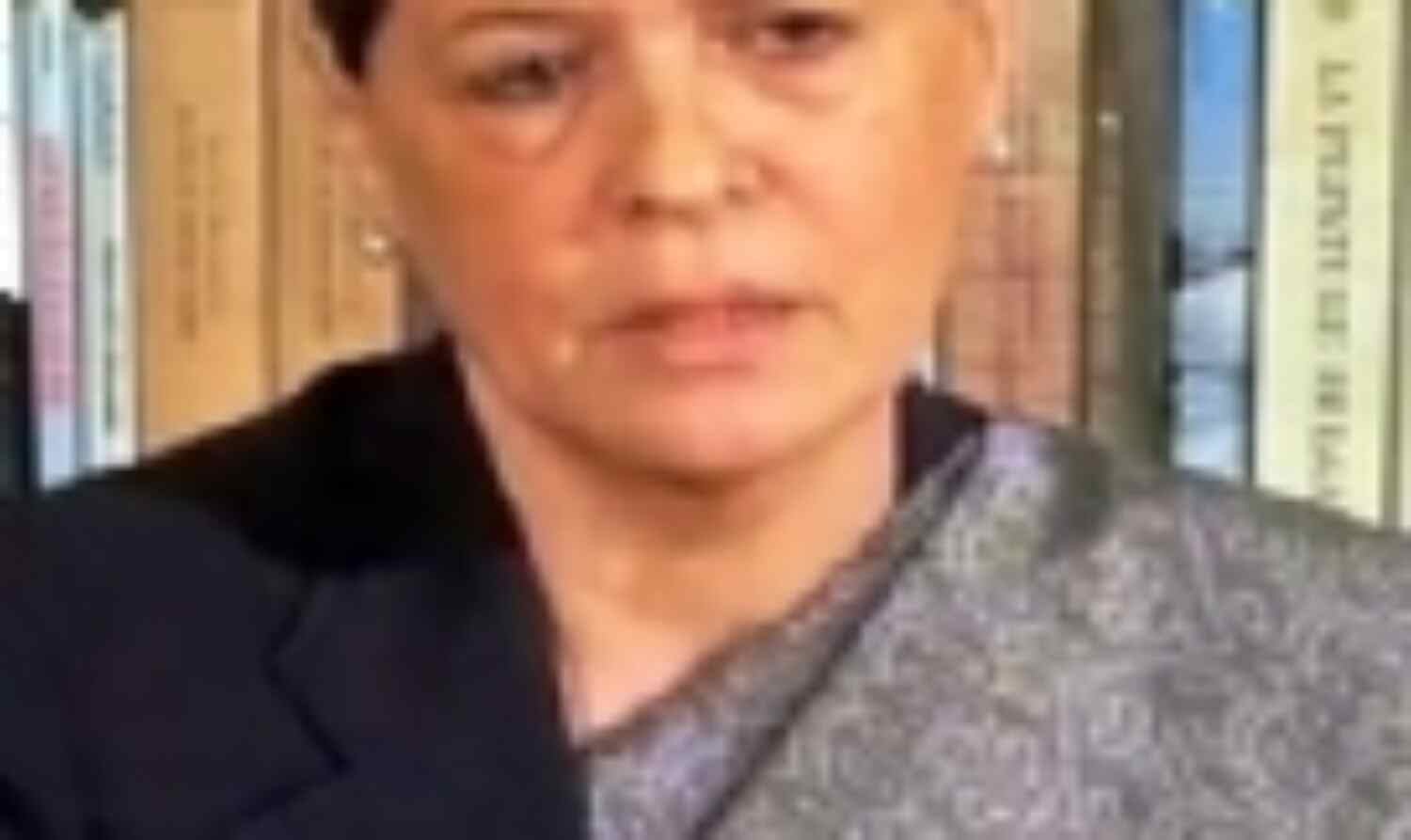 राम नाईक के आमंत्रण पर लखनऊ पहुंचेंगी सोनिया राम नाईक के आमंत्रण पर लखनऊ पहुंचेंगी सोनिया