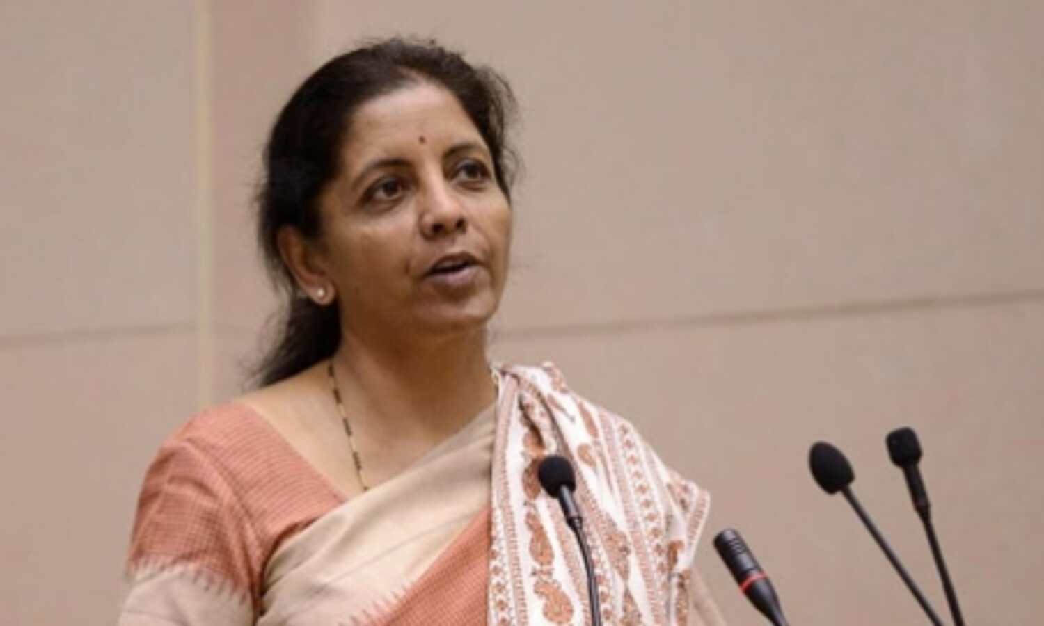 राफेल डील में कोई घोटाला नहीं हुआ: सीतारमण