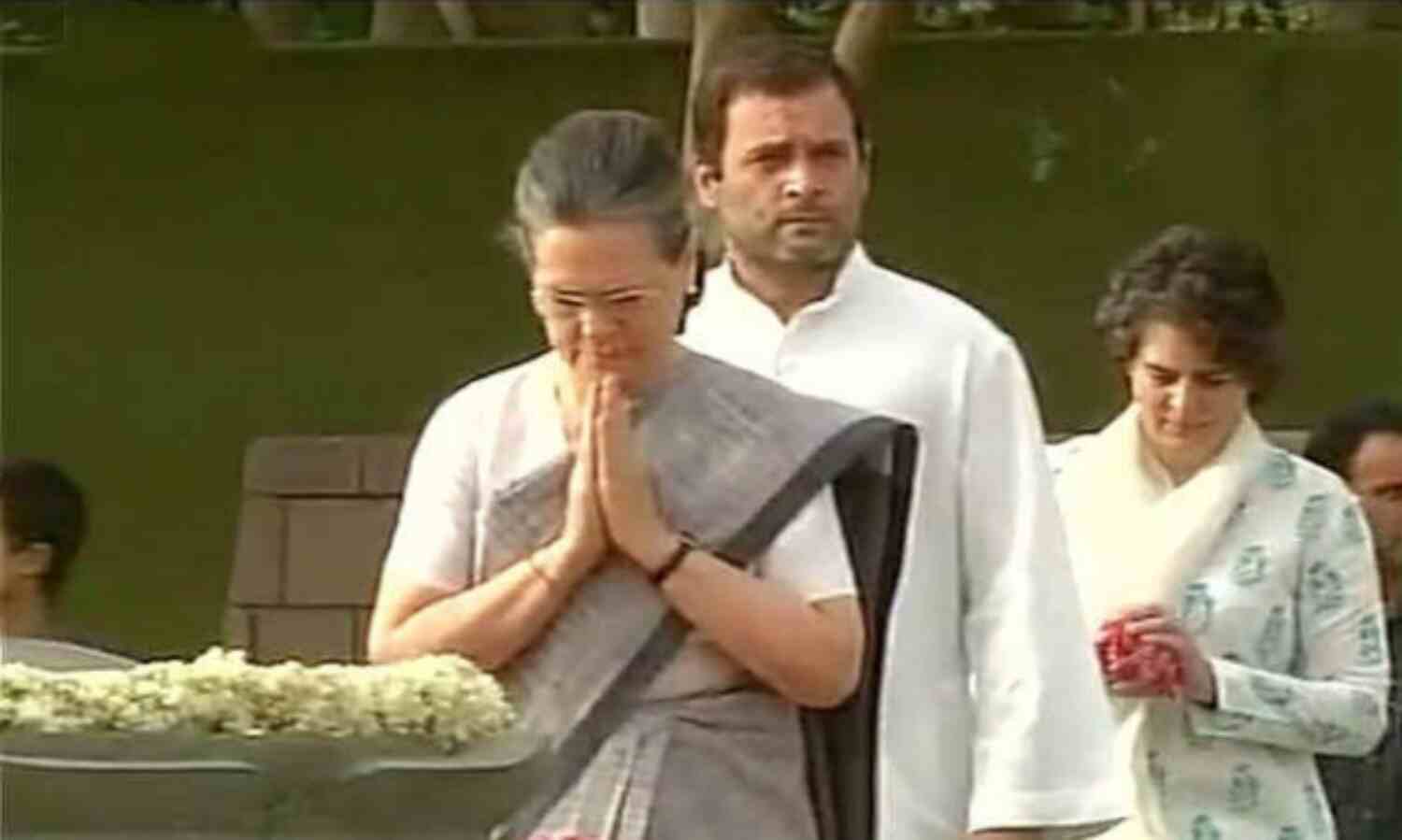 राजीव गांधी की 26वीें पुण्यतिथि पर कांग्रेस ने दी श्रद्धांजलि