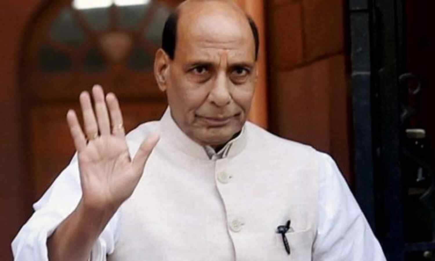 राजनाथ बोले, नोटबंदी ने तोड़ी आतंकियों-नक्सलियों की कमर