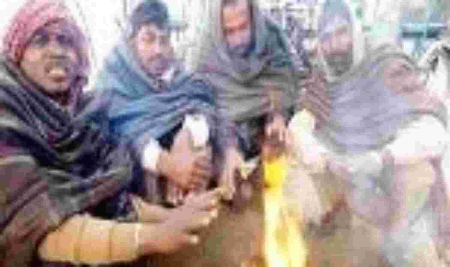 राजधानी सहित पूरे प्रदेश में ठंड का दौर शुरू राजधानी सहित पूरे प्रदेश में ठंड का दौर शुरू