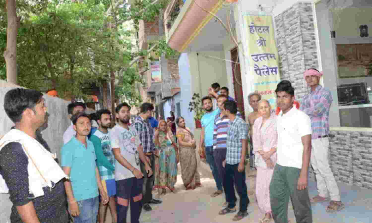 रेस्टोरेंट और साइबर कैफे बन गए वेश्यावृत्ति के अड्डे