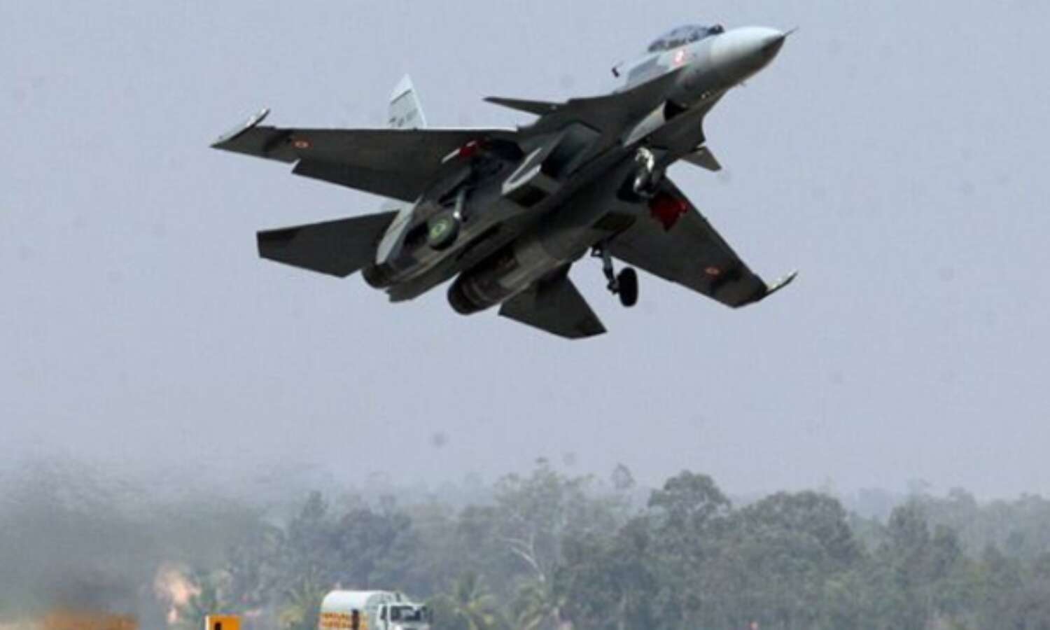 रूस की मदद से भारत बनाएगा सुपर सुखोई फाइटर प्लेन रूस की मदद से भारत बनाएगा सुपर सुखोई फाइटर प्लेन