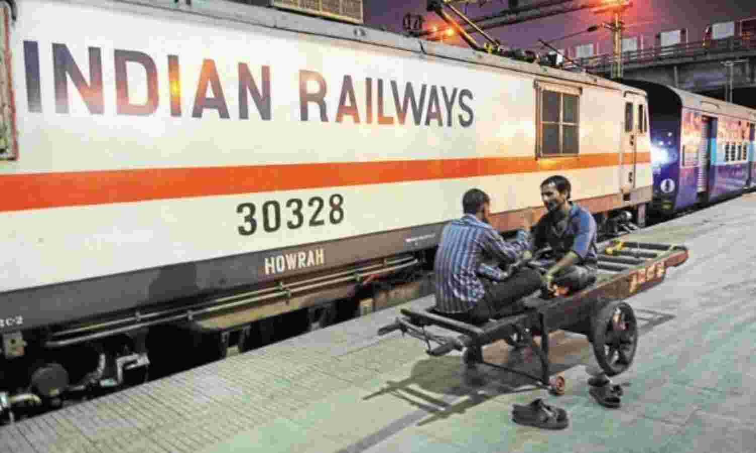 रेलवे मार्च के अंत तक अनुपयोगी सामग्री और कबाड़ से होगा मुक्त