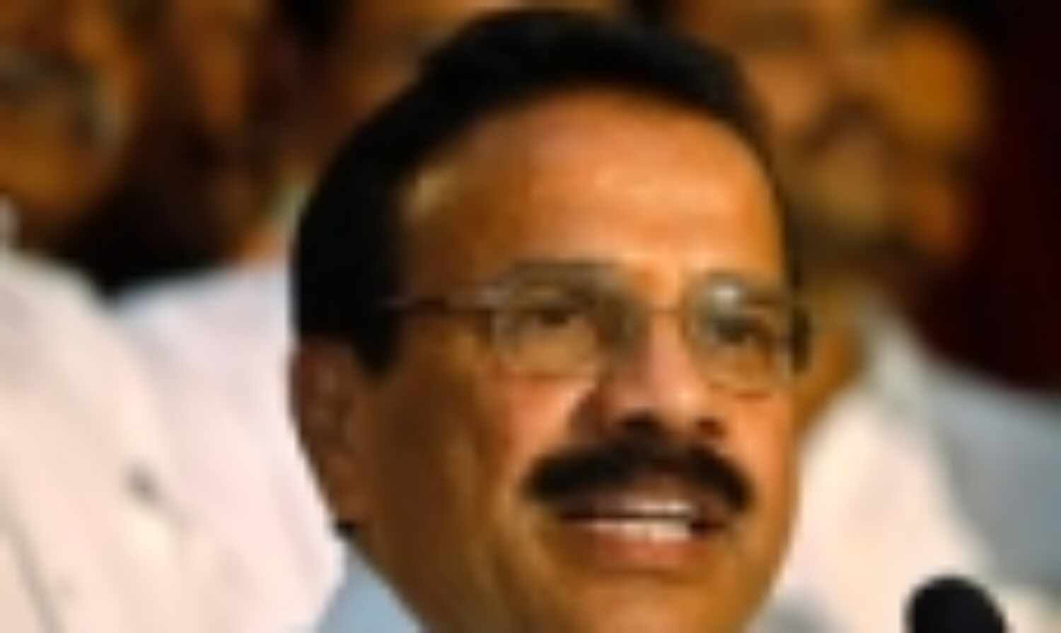 रेलवे के लिए सुरक्षा एक अहम मुद्दा: रेल मंत्री