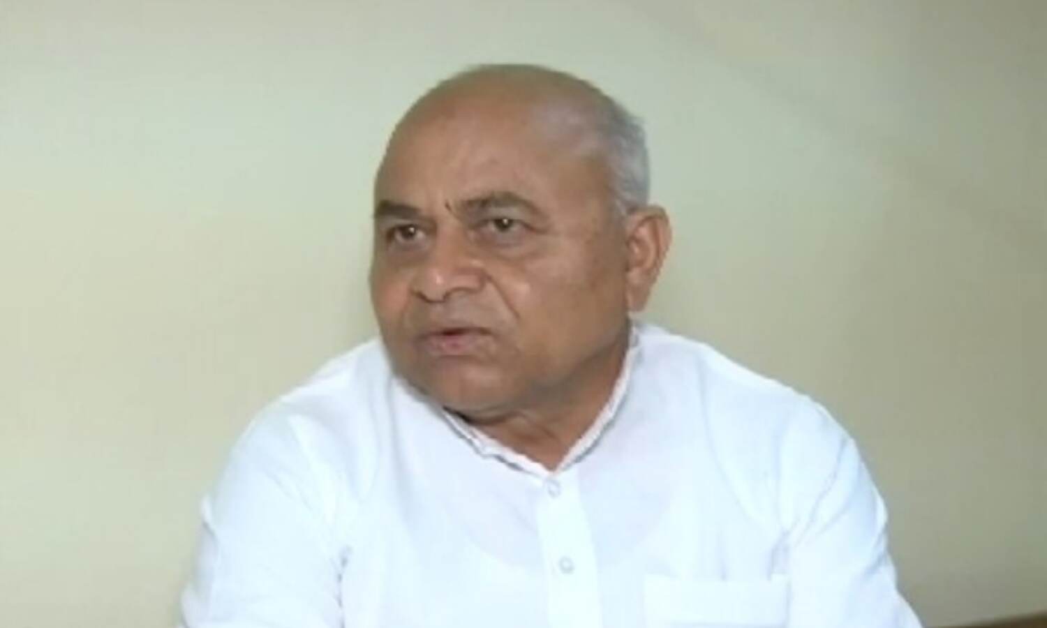 रेत माफियाओं के विरुद्ध वैधानिक कार्रवाई नहीं की तो करेंगे सत्याग्रह