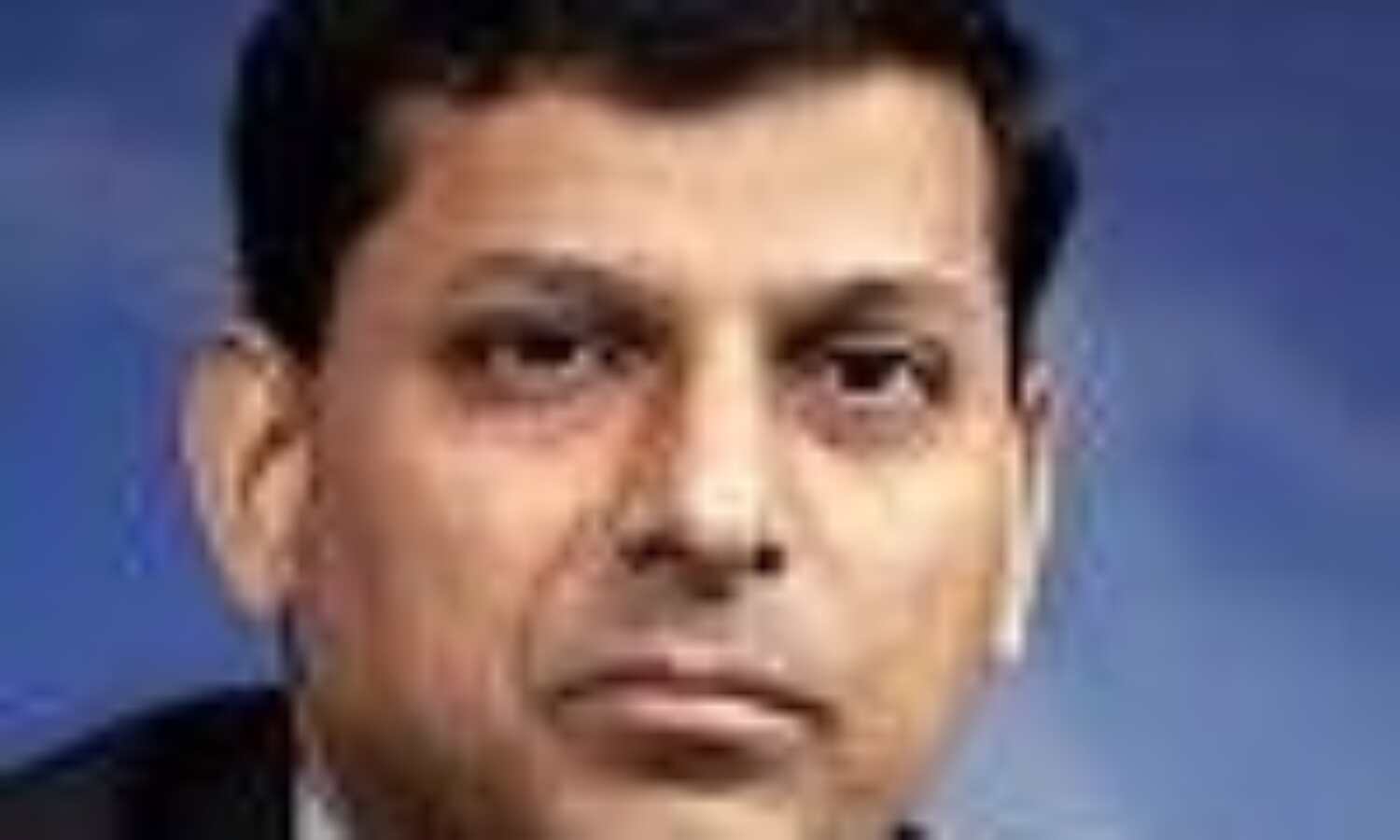 रघुराम राजन आज संभालेंगे रिजर्व बैंक के गवर्नर का पद