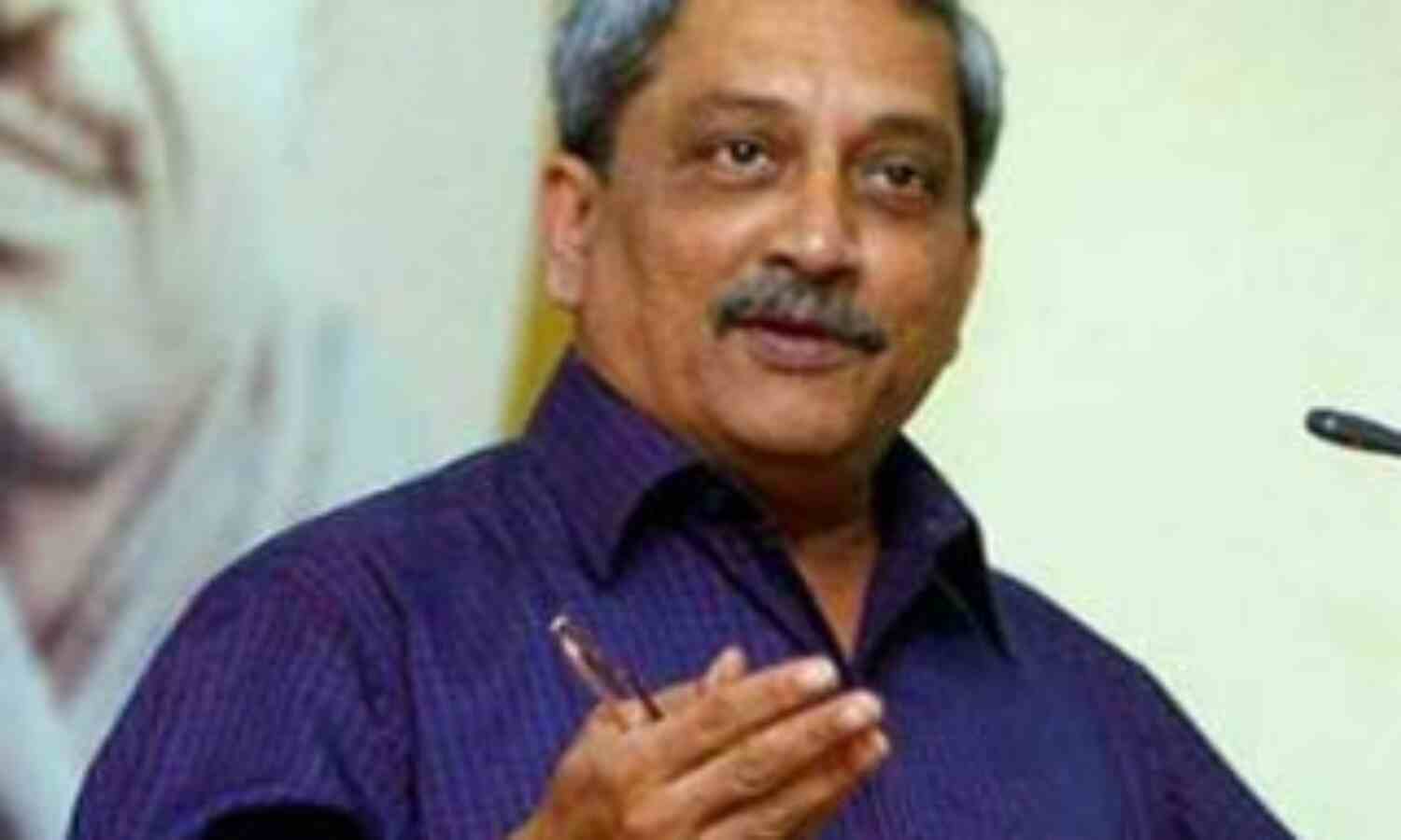 रक्षा मंत्री पर्रिकर चार दिन की चीन यात्रा पर