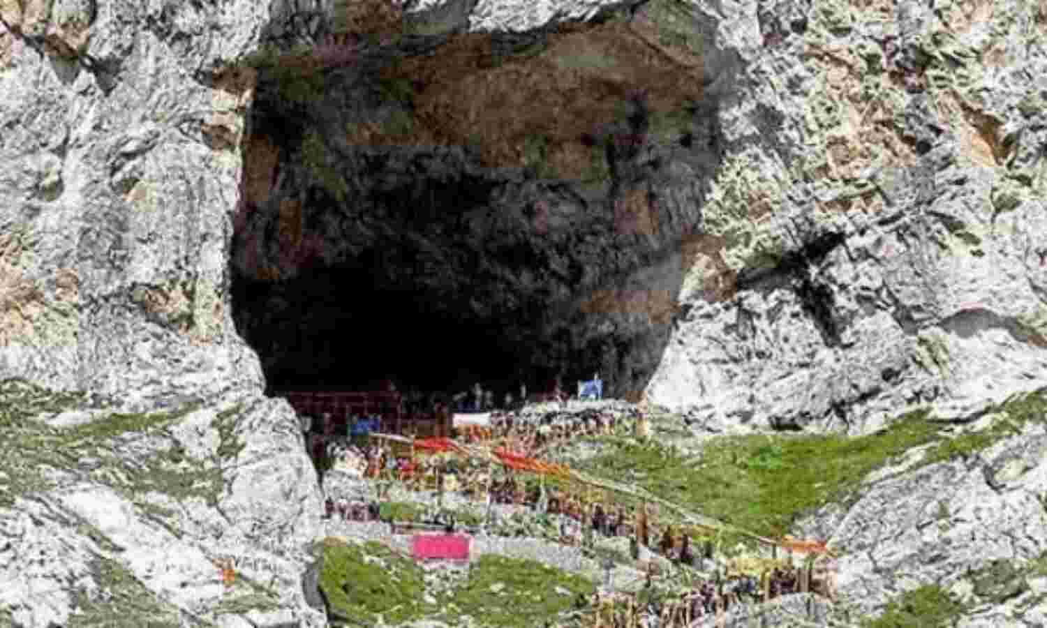 यात्रा के दौरान साड़ी नहीं, सलवार कमीज पहनें महिला श्रद्धालु: अमरनाथ श्राइन बोर्ड