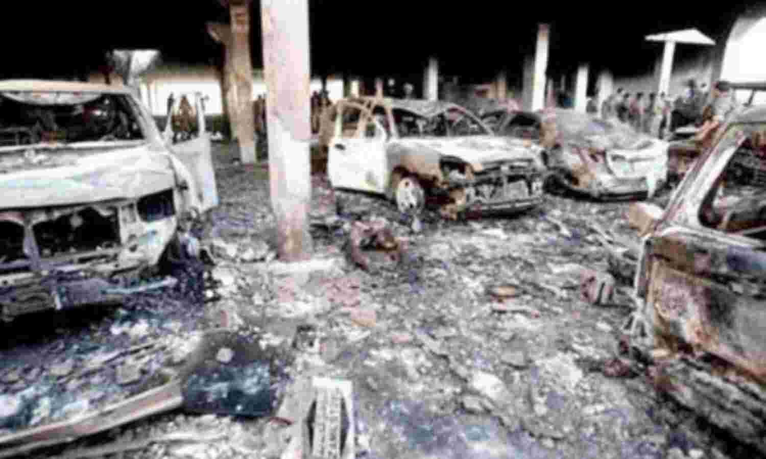 यमन में अंतिम संस्कार के दौरान हवाई हमला, 140 की मौत