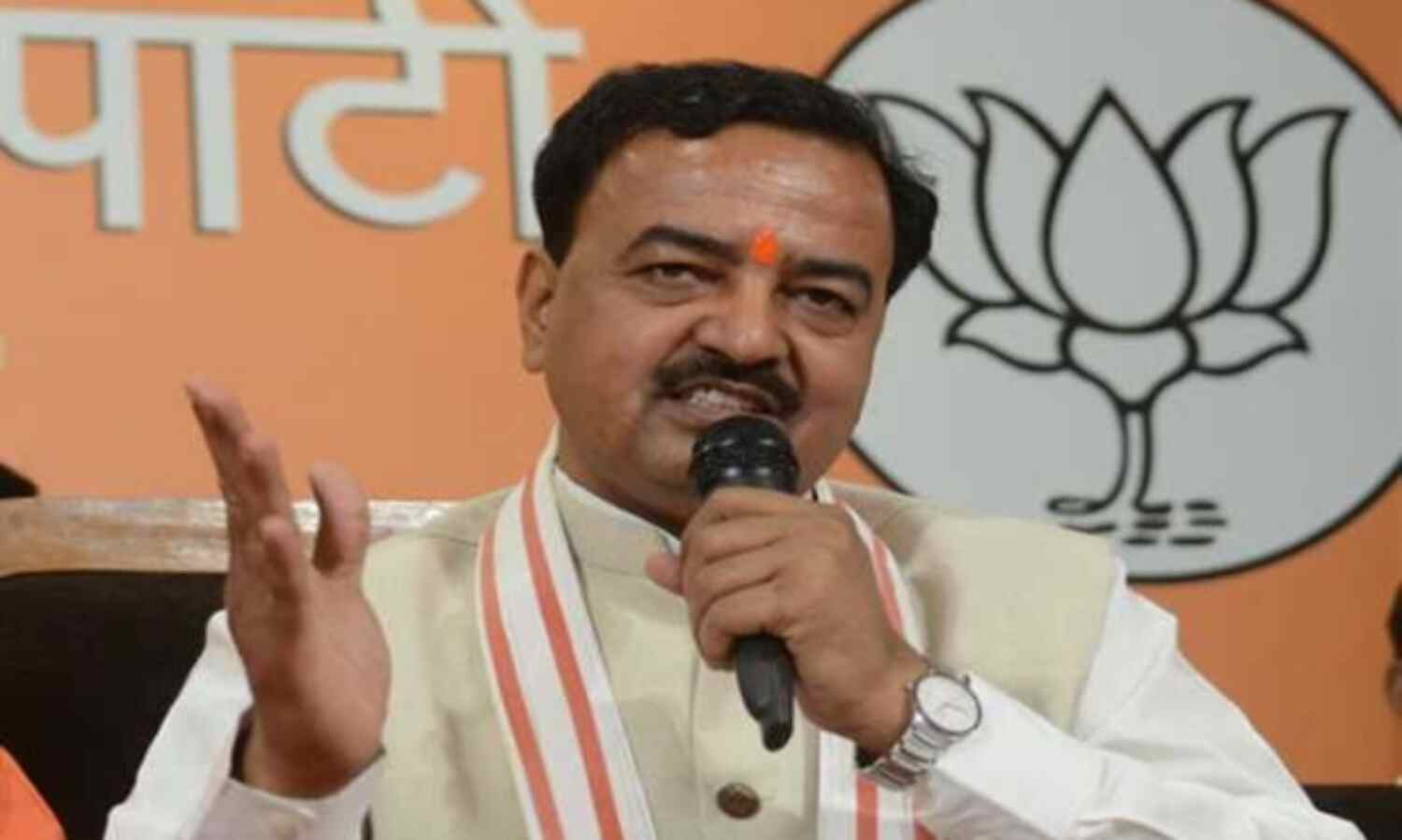 यूपी में अगर बीजेपी को सत्ता मिली तो भ्रष्टाचारी व गुण्डे जाएंगे जेल: केशव