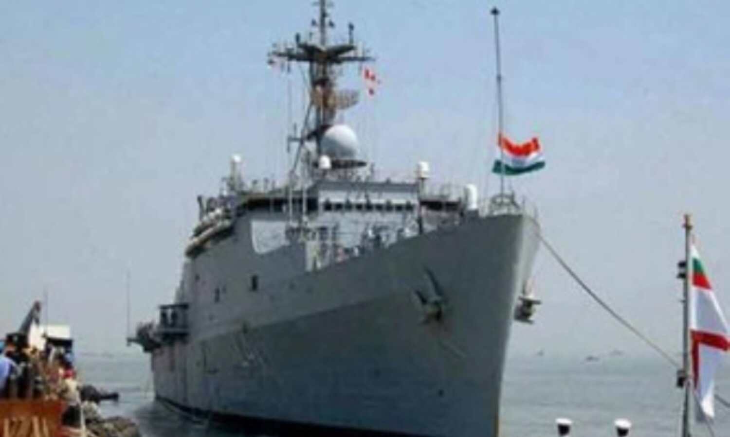 युद्धपोत आईएनएस चेन्नई नौसेना में शामिल