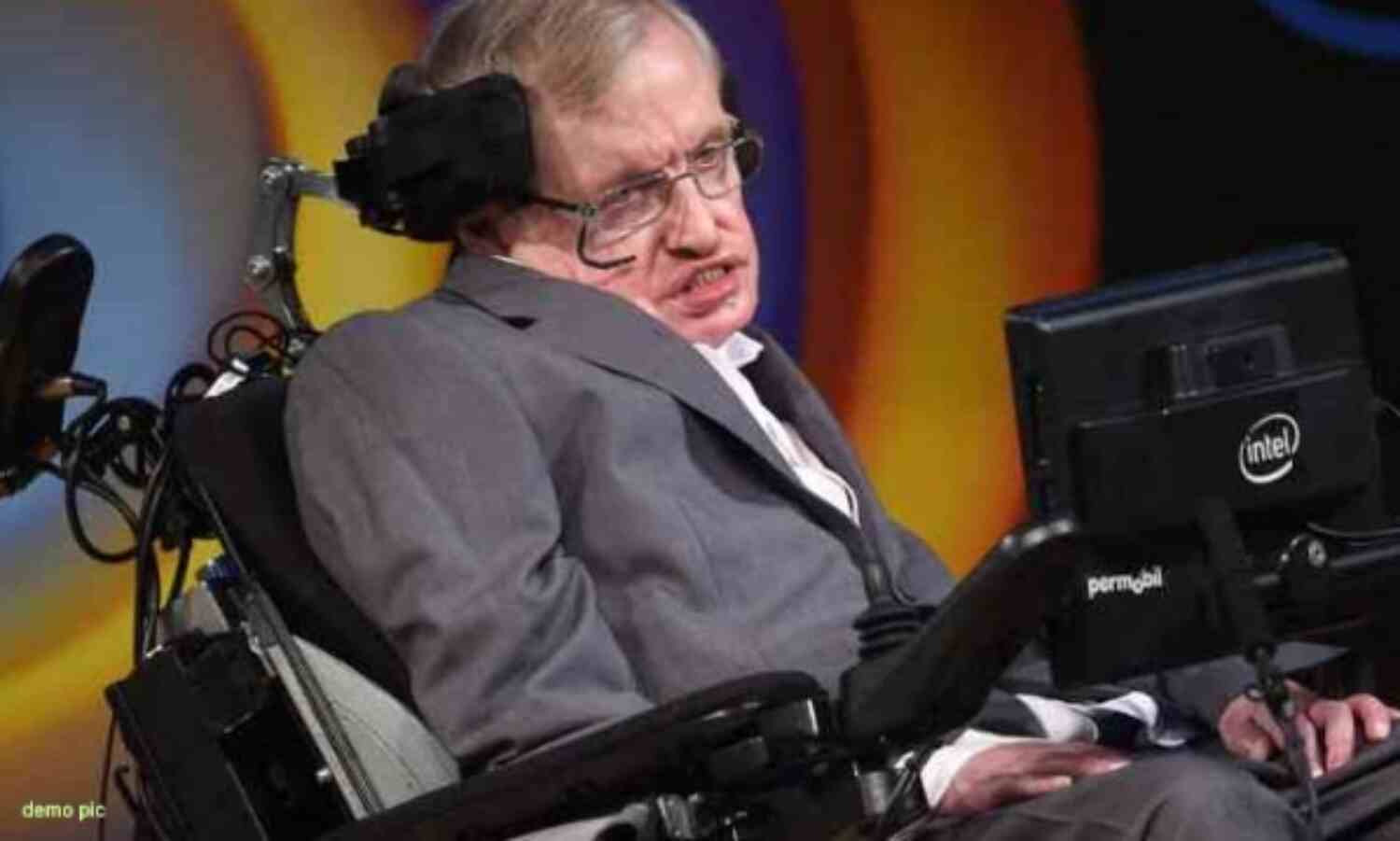 मोदी ने हॉकिंग के निधन पर जताया दुख