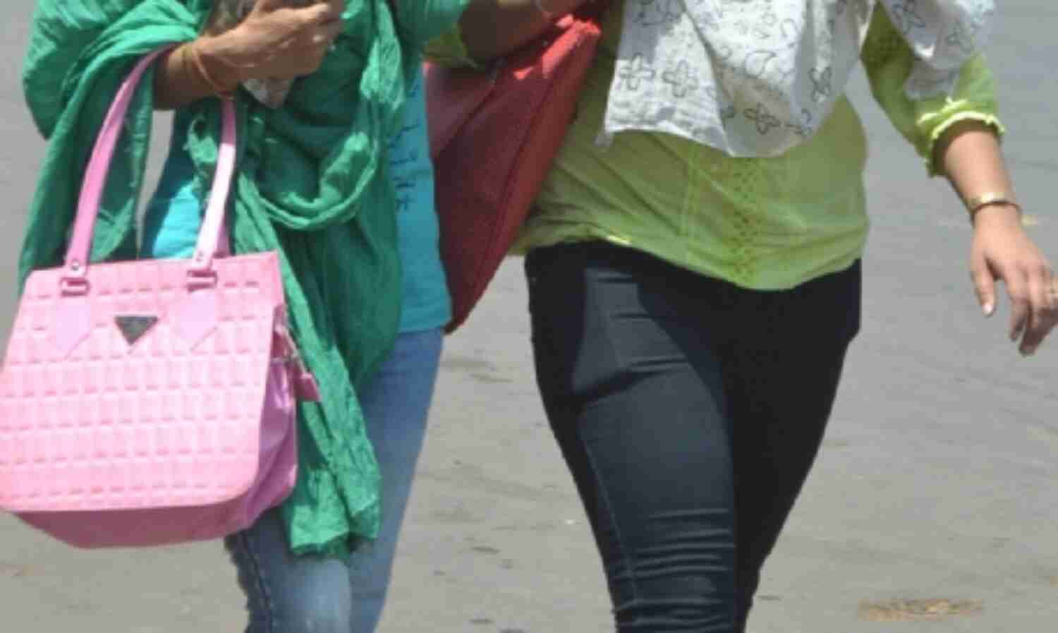 भीषण गर्मी से जन -जीवन अस्त-व्यस्त भीषण गर्मी से जन -जीवन अस्त-व्यस्त