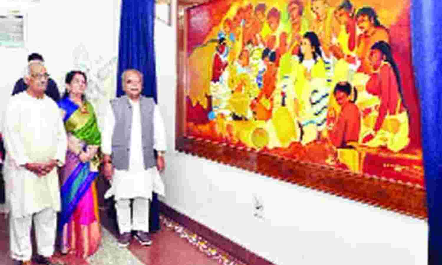 भारत की अमूल्य धरोहर हैं कला, संगीत व साहित्य: तोमर