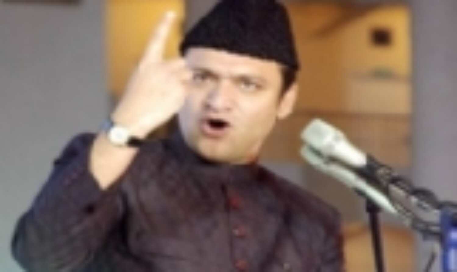 भड़काऊ भाषण मामले में ओवैसी की गिरफ्तारी का आदेश जारी भड़काऊ भाषण मामले में ओवैसी की गिरफ्तारी का आदेश जारी