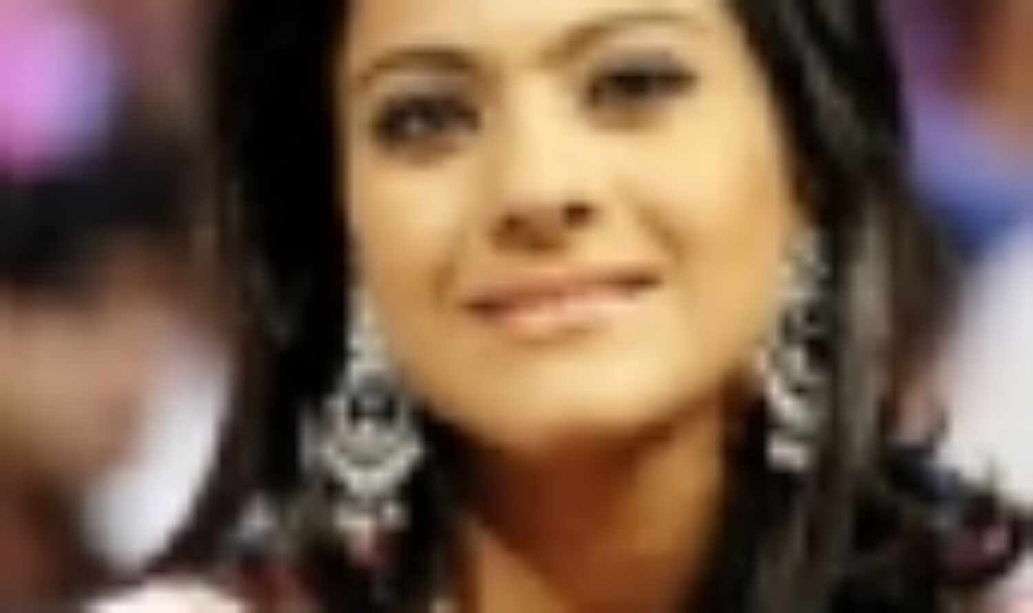 बॉलीवुड में फिर वापसी को तैयार काजोल बॉलीवुड में फिर वापसी को तैयार काजोल