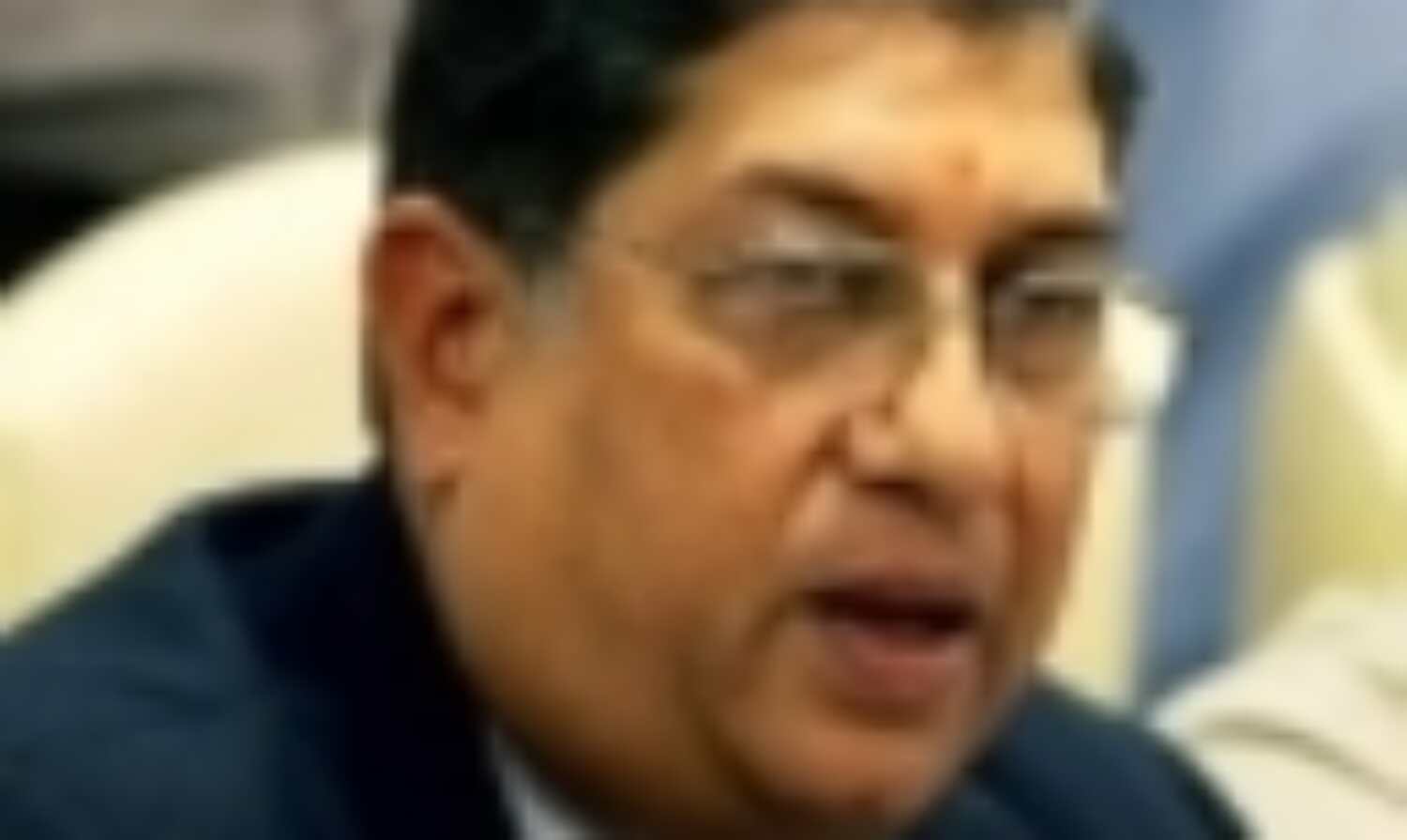 बीसीसीआई बैठक में हिस्सा लेने कोलकाता पहुंचे श्रीनिवासन बीसीसीआई बैठक में हिस्सा लेने कोलकाता पहुंचे श्रीनिवासन