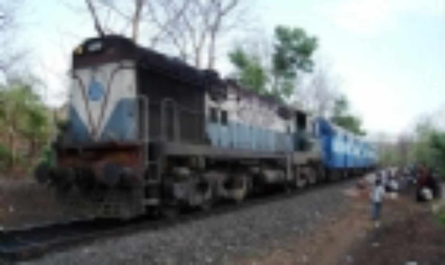 बिहार: रेल दुर्घटना में﻿  35 लोगों की मौत