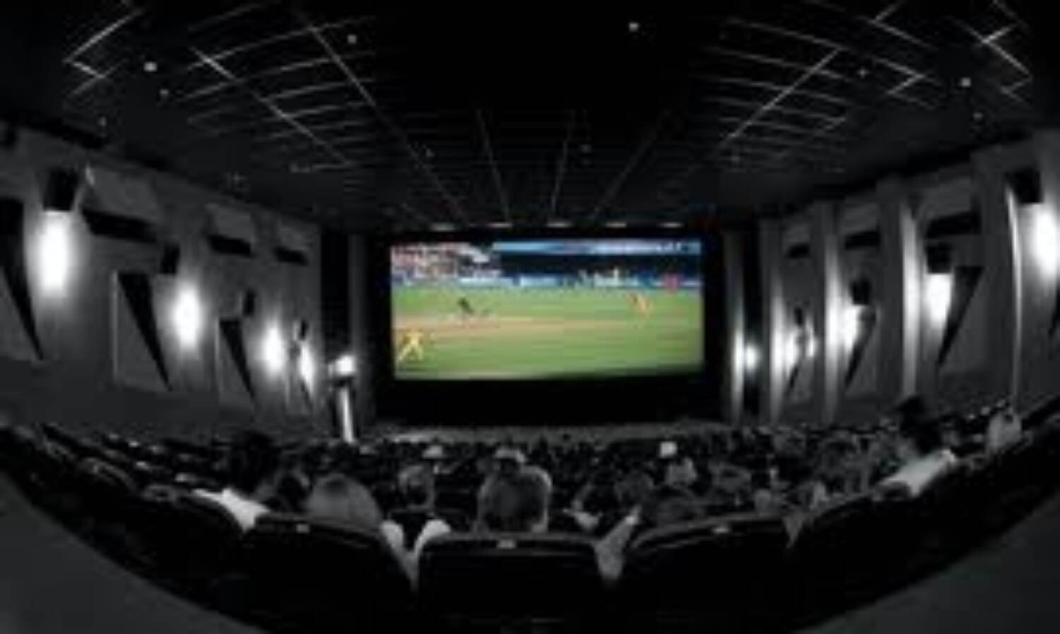 बालीवुड बनाम आईपीएल से बेखौफ हैं निर्माता बालीवुड बनाम आईपीएल से बेखौफ हैं निर्माता