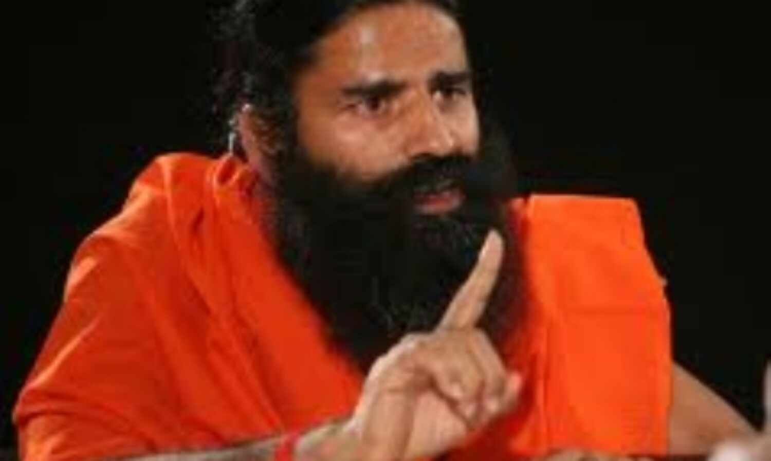 बाबा रामदेव का दावा एक साल में कमाया 5,000 करोड़ रुपए