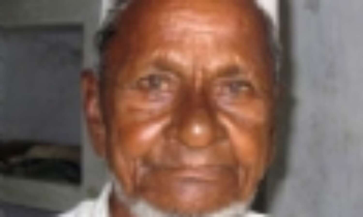 बाबरी मामले से हटे अंसारी, कहा- रामलला को आजाद देखना चाहता हूं बाबरी मामले से हटे अंसारी, कहा- रामलला को आजाद देखना चाहता हूं