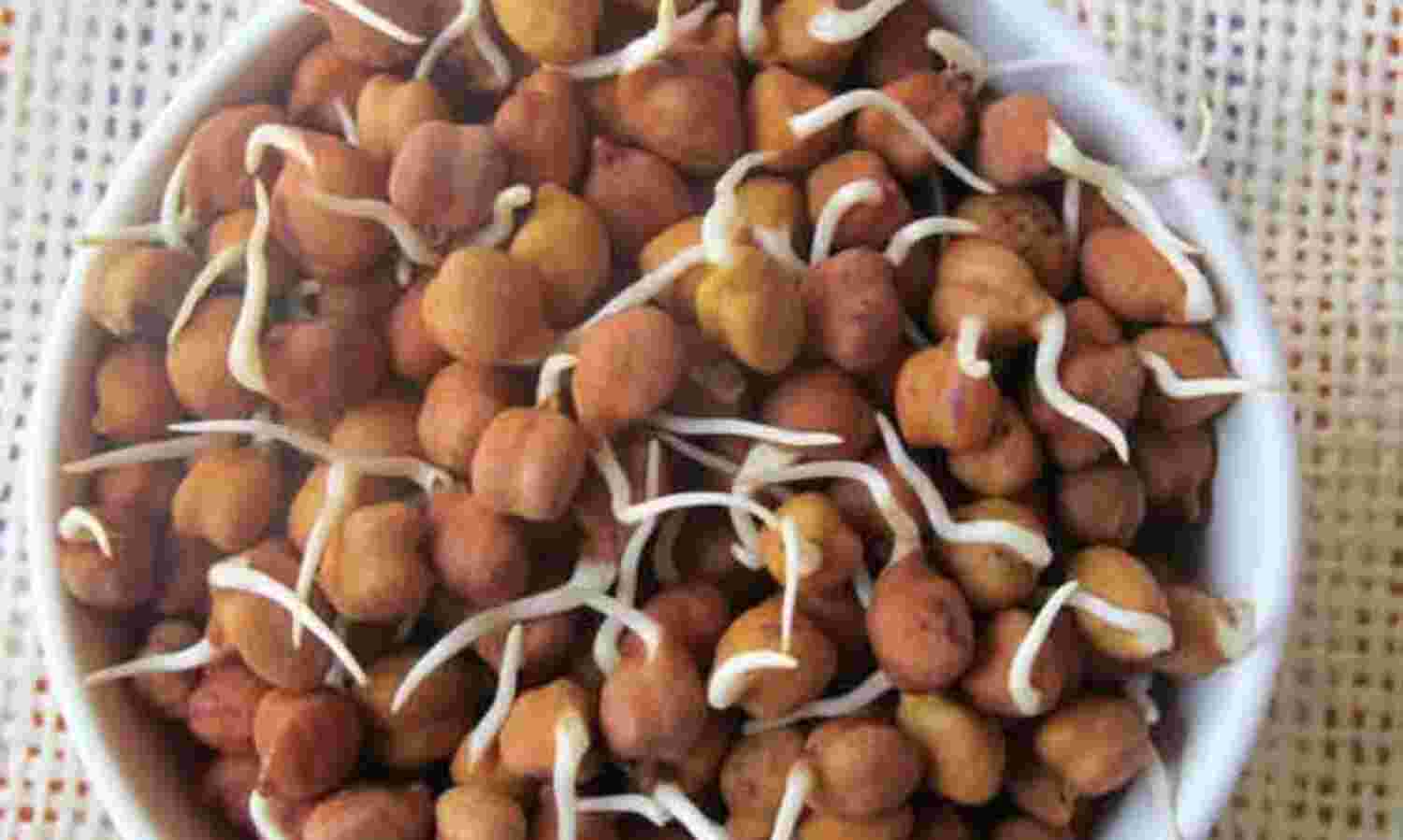 बादाम से भी ज्यादा फायदेमंद होते हैं भीगे चने