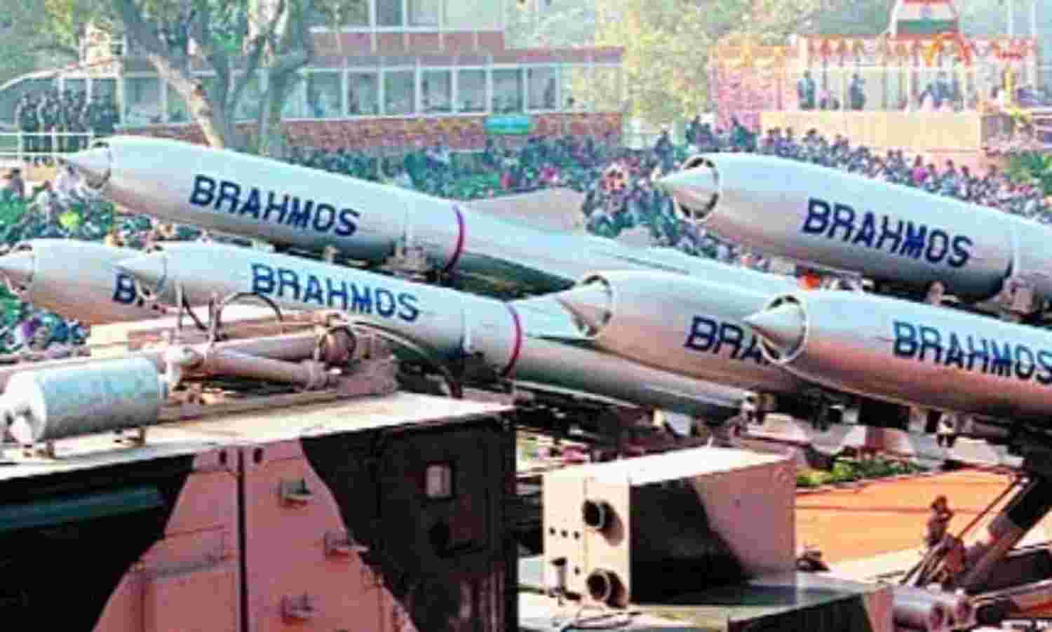 ब्रह्मोस के सामने कहां हैं चीन और पाकिस्तान!