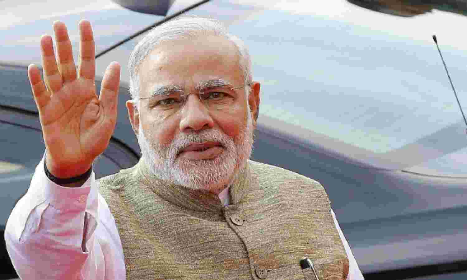 ब्रसेल्स पहुंचे प्रधानमंत्री नरेंद्र मोदी, गार्ड ऑफ ऑनर से किया सम्मानित