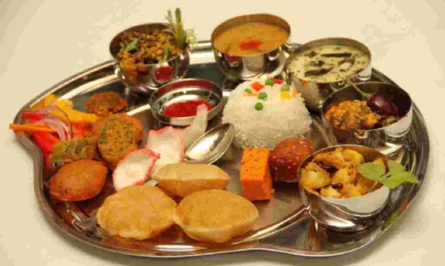 पितृपक्ष की थाली भी हुई महंगी, सब्जियों व दुग्ध पदार्थों के बढ़े दाम