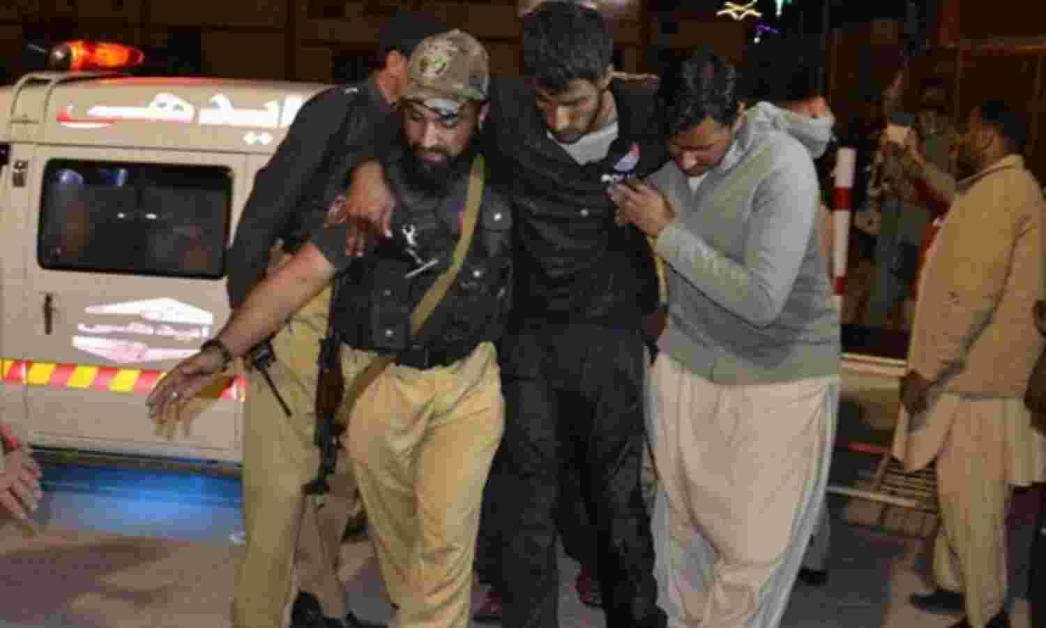 पाकिस्तानके क्वेटा में पुलिस ट्रेनिंग एकेडमी पर आतंकी हमला, 60की मौत
