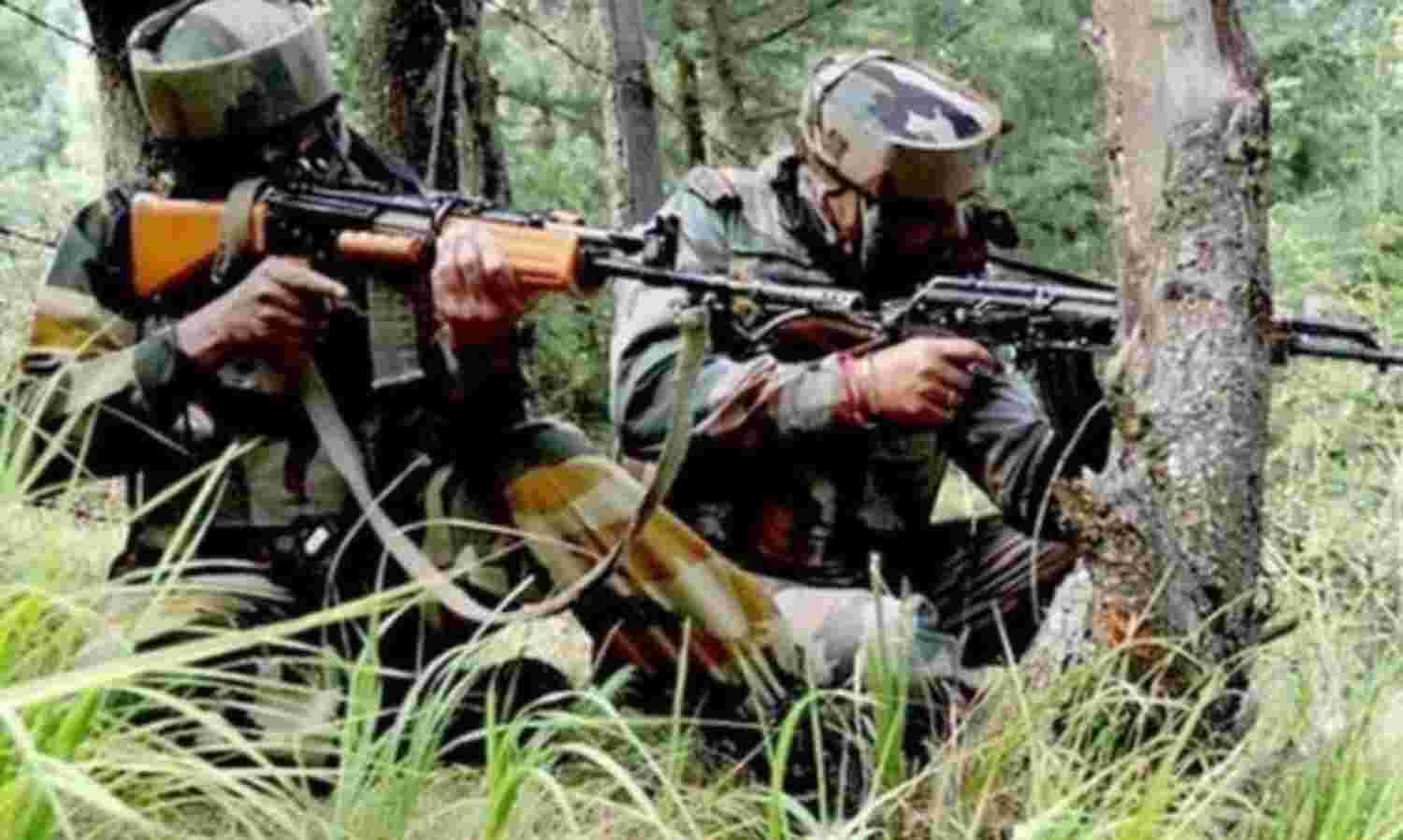 पाकिस्तान ने फिर किया सीजफायर का उल्लंघन, एक महिला की मौत