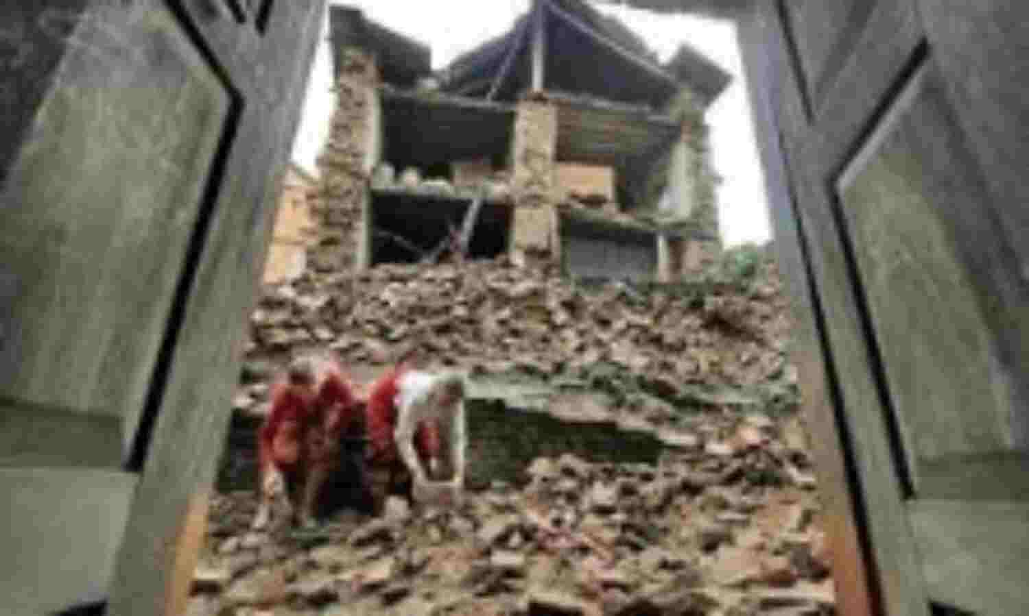 पाक में भूकंप से 70 से अधिक लोगों की मौत