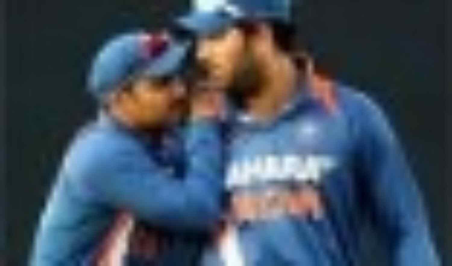 पहले टेस्ट में युवराज और हरभजन शामिल