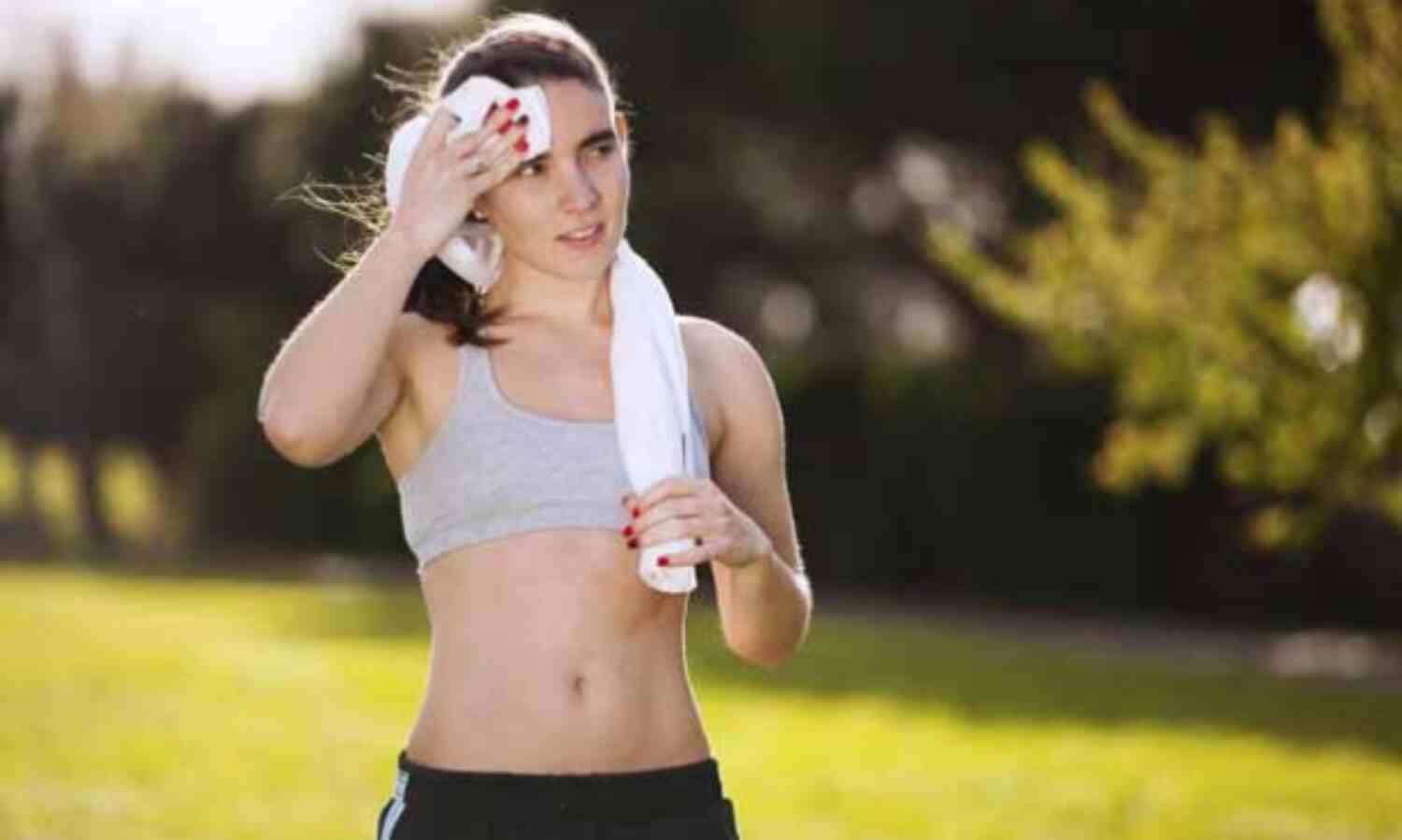 पसीना अधिक निकलने हो सकता है परेशानी का कारण