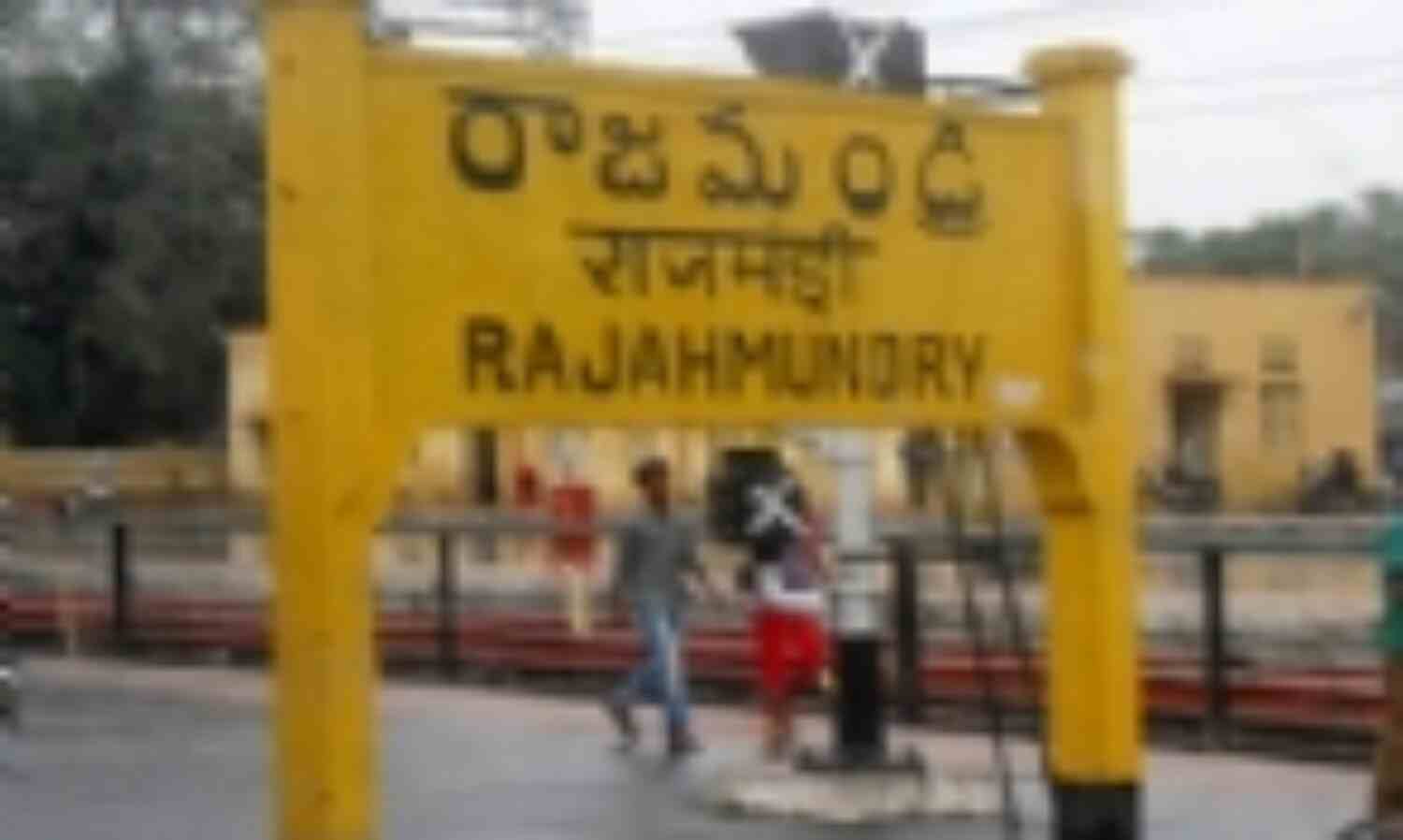 पुष्कर की घटाना पर प्रधानमंत्री और कांग्रेस अध्यक्ष ने शोक व्यक्त किया पुष्कर की घटाना पर प्रधानमंत्री और कांग्रेस अध्यक्ष ने शोक व्यक्त किया