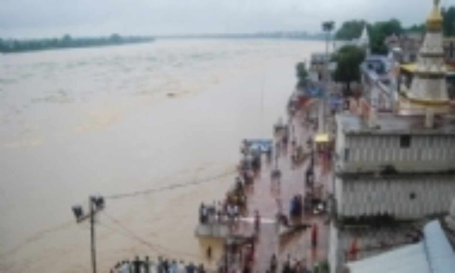 पवित्र नदियों में स्नान का आयुर्वेद महत्त्व