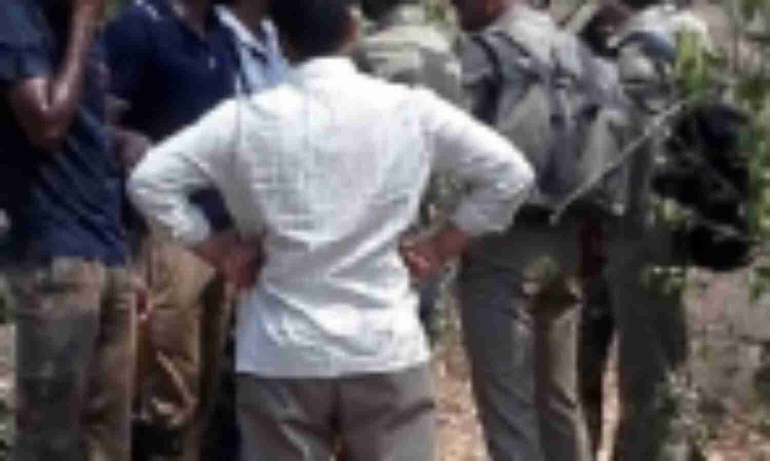 पुलिस ने मार गिराए 20 चंदन तस्कर